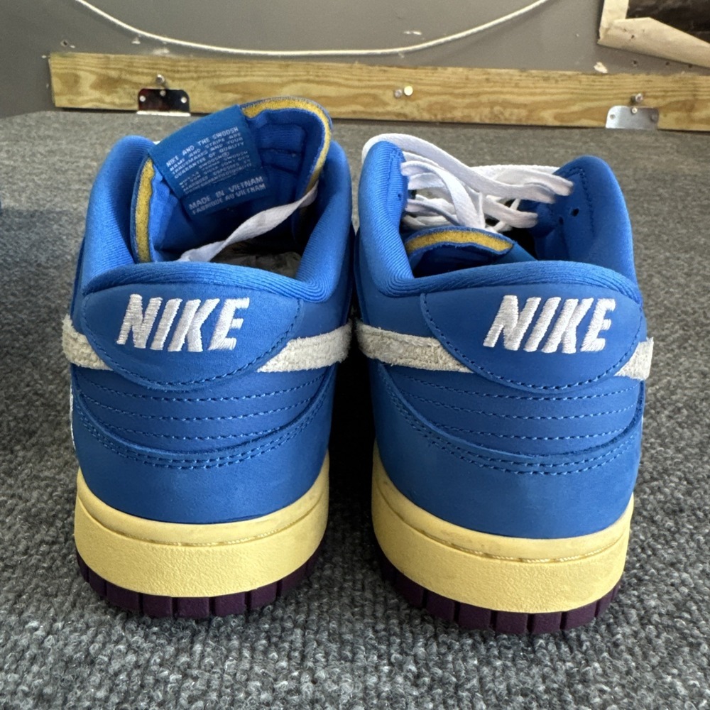 Size 11 - Undefeated x Nike Dunk SP Low 5 On It - Picture 6 of 7